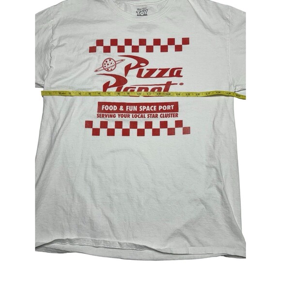 Toy Story Adult LARGE Disney Pixar Pizza Planet‎ Red Graphic Print White T-Shirt - Picture 3 of 7